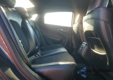 2015 Chrysler 200 S z USA, uszkodzony, nr VIN 1C3CCCDG7FN523951